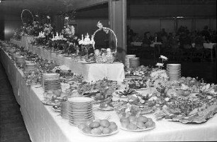 Freiburg: Stadthalle, Buffet