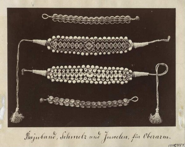 Jewellery, bracelet