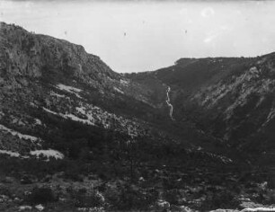Landschaft : Blick über ein Bergtal
