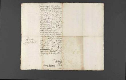 Reise des Rheingrafen Johann Philipps nach Paris und Zusammenkunft mit dem Erzbischof von Reims, Charles de Lorraine-Guise, woraufhin Herzog Christoph von Württemberg den Residenten in Paris, Paul von Rammingen, einschaltet.