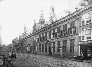 Leiden, Rathaus von Leven de Key