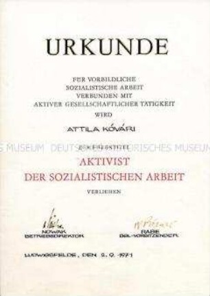 Urkunde zur Verleihung des Ehrentitels "Aktivist der sozialistischen Arbeit"