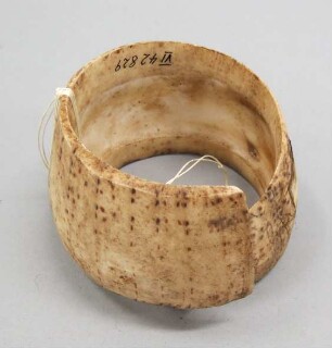 Armschmuck