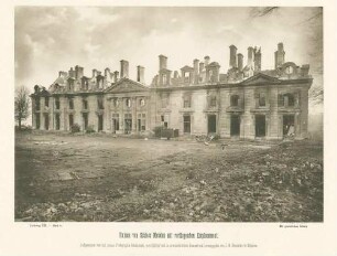 Kriegsfolge: Brandruine des Schlosses Meudon, Schutt auf Vorplatz
