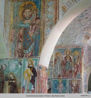 Thronende Madonna mit Kind mit dem Heiligen Petrus und einem Heiligen
