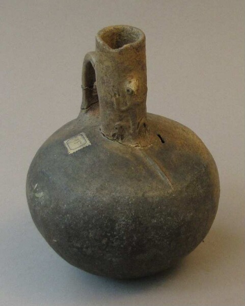 Clay vessel