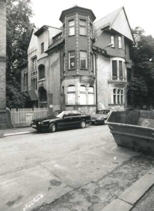 Leipzig-Plagwitz, Fröbelstraße 7/9. Wohnhaus. Um 1890/um 1905. Straßenansicht