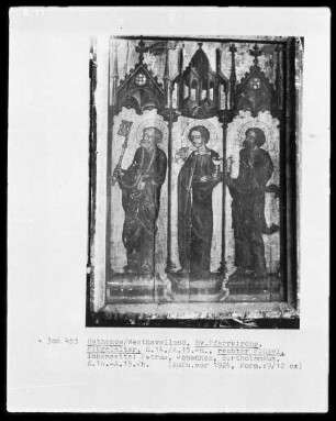 Rechter Flügel: Die heiligen Petrus, Johannes und Bartholomäus