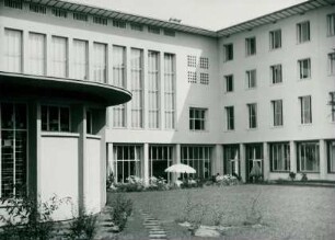 Studentenhaus der Universität, Frankfurt am Main, 1951-1953