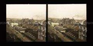 Blick auf Geschäftsstraße und Fabrik in Johannesburg
