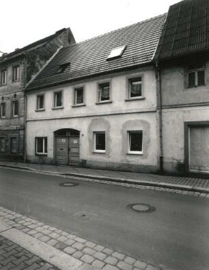 Roßwein, Nossener Straße 32. Wohnhaus (um 1815)