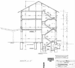 Heidenheim: Um- und Erweiterungsbau (Altbau) Schnitt A-A (Treppe) Empfangsgeb.