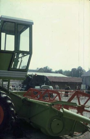 Fotografie: Erntetechnik, Mähdrusch, Mähdrescher selbstfahrend