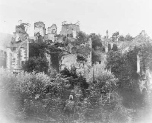 Ruine : Ruine. Albuminpapier; 17 x 21 cm (vor 1910; A. Kotzsch). Leipzig: Privatbesitz