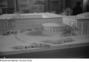 Modellentwurf für das "Haus der Jungen Pioniere" in Dresden