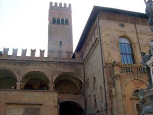 Bologna: Palazzo di Re Enzo und Palazzo del Podestà