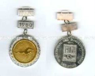 Medaille des Wanderpokals Schwimmen des Freien Deutschen Gewerkschaftsbundes (FDGB)