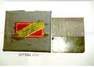 Sortiment "1 Dtz. Stahlkämme" in Originalverpackung