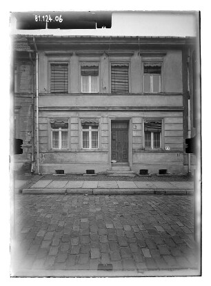 Bernau, Hohe Steinstraße 28. Wohnhaus. Straßenfront