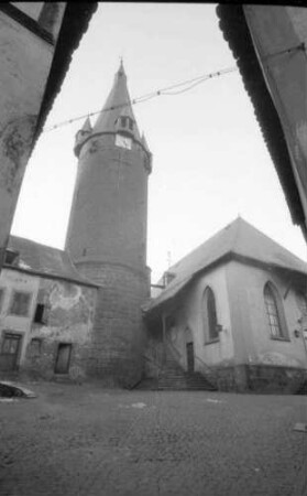 Ottweiler: Winkel an der Stadtkirche, alter Wehrturm