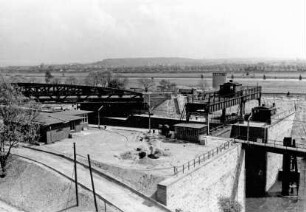 Umbauarbeiten der Schleuse Duisburg-Meiderich/Rhein-Herne-Kanal