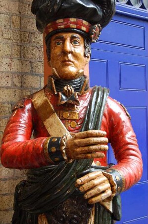 Historische Werbefigur in Covent Garden
