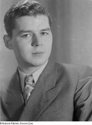 Porträt Violinist Manfred Scherzer