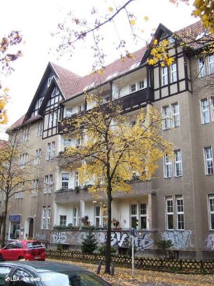 Mietshaus; Berlin, Charlottenburg-Wilmersdorf