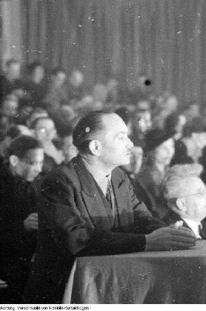 Dresden, Bühlau, Kurhaus. Gründungsparteitag der SED. Vereinigung der sächsischen SPD und der sächsischen KPD zur SED, 7. April 1946