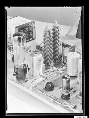 Vakuum-Messgerät, Bauteil, Foto 1973