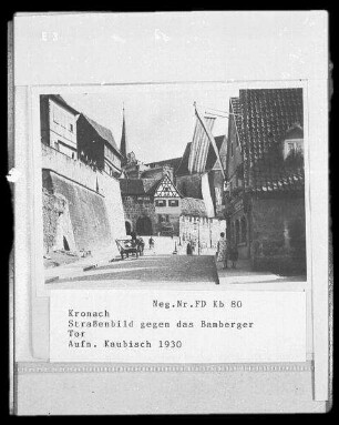 Kronach. Melchior-Otto-Platz. Blick gegen das Bamberger Tor (1301/1500)