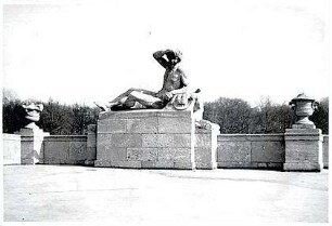 Fischer, Theodor; München; Luitpoldbrücke (Prinzregentenbrücke) - Skulptur