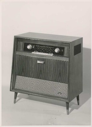 Grundig Stereo-Konzertschrank "SO 101 / 60" von Heinz R. Hübner
