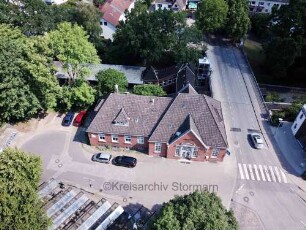 Ahrensburg: Luftbild Richtung Norden: U-Bahnhof Ahrensburg-West