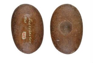 Geröllkeule mit angefangener Durchlochung