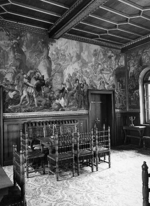 Schwangau-Hohenschwangau. Schloß Neuschwanstein. Torbau. Esszimmer (1873; C. Jank)
