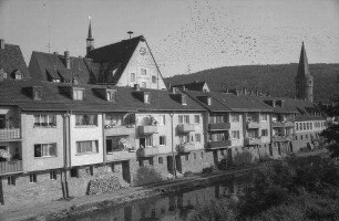 Gemünden: Häuserfront an der Saale