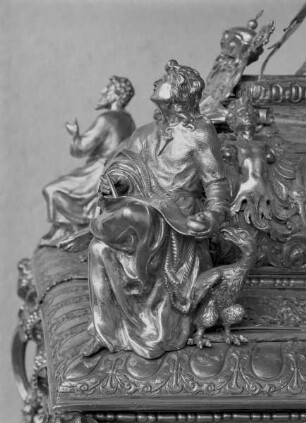 Engelbertschrein — Der Evangelist Johannes