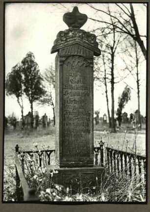 Friedhof. Grabstein d. Elisabetha Bernhard, geb. Schott, +1847