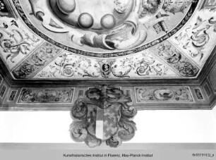 Deckendekoration aus der Zeit Leos XI. : Ornamentfries