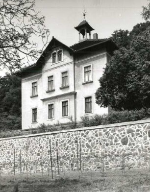 Radebeul, Augustusweg 88. Villa (um 1890)