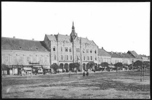 Szatmar-Nemeti. Deak-ter a Panononia szalloval