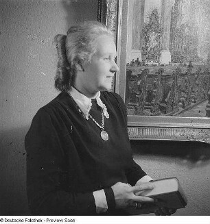 Porträt von Käthe Heidenberger