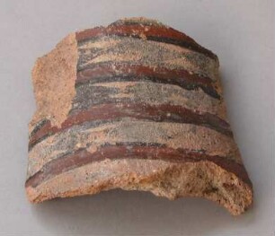 Fragment eines Tongefäßes