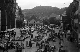 Freiburg i. Br.: Blick vom Balkon des erzbischöflichen Palais auf den Marktplatz