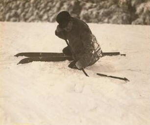 Skischule. Aufstehen. Falsche Art