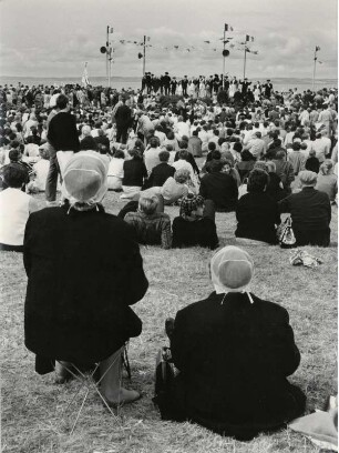 Trachtenfest in der südlichen Bretagne