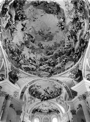 Die Triumphierende Kirche in der Anbetung der Hl. Dreifaltigkeit : Die Triumphierende Kirche in der Anbetung der Hl. Dreifaltigkeit. Wandmalerei (1771-1775; M. Knoller). Neresheim, Benediktinerklosterkirche Heilig Kreuz, Sankt Ulrich und Afra
