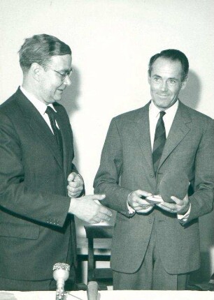 IFF 1957. Friedrich Luft, Henry Fonda
