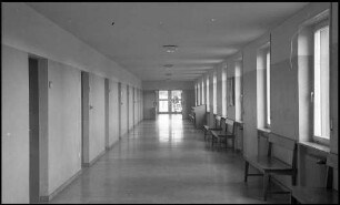 Freiburg: Neubau Arbeitsamt, Korridor